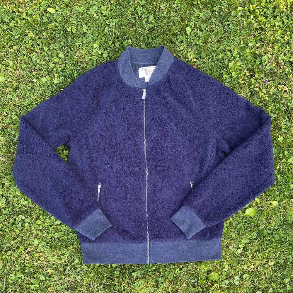 Beautiful Penguin By Munsingwear Fleece Jacket. Blue Jacket.